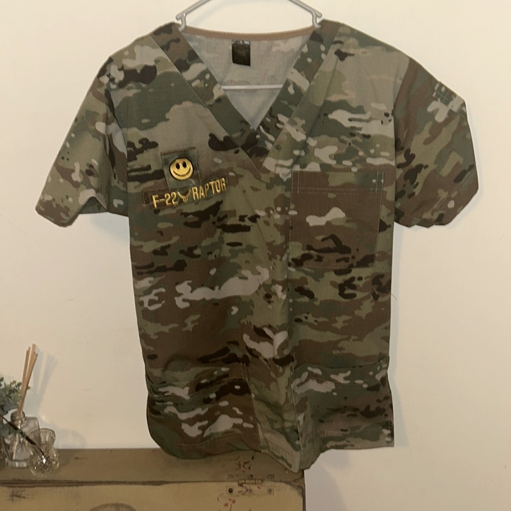 Army scrub top!